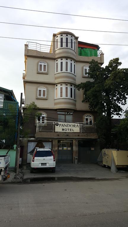 Pandora Motel Янгон Екстериор снимка